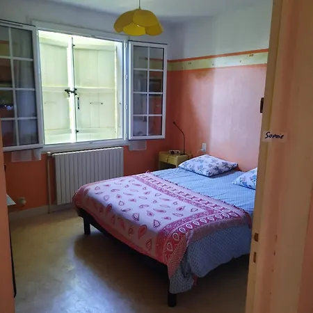 Maison Isolee Bord De Riviere Ariege Отель Bordes-Uchentein